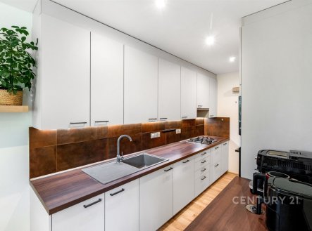 Prodej bytu, 3+kk, 81 m²