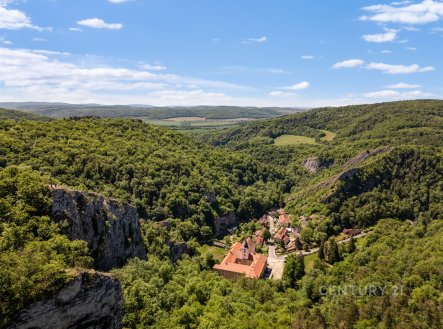 Prodej nájemního domu, 224 m²