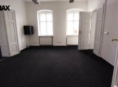 Pronájem kanceláře, 85 m²