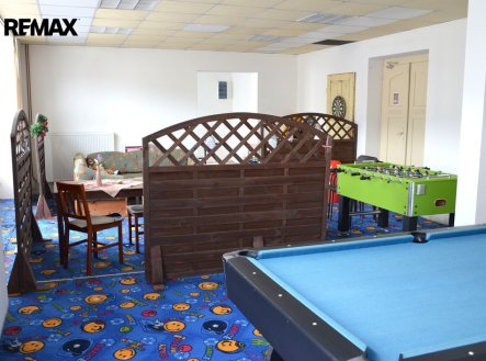 Pronájem obchodní prostory, 78 m²