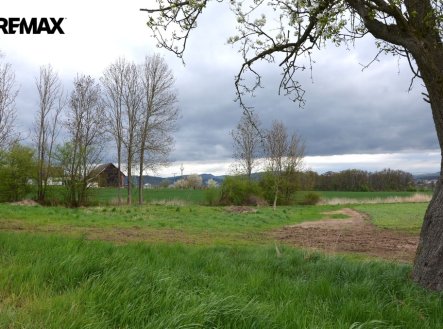 Prodej pozemku, trvalý travní porost, 744 m²