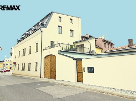 Pronájem bytu, 1+kk, 31 m²