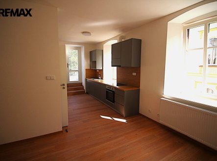 Pronájem bytu, 1+kk, 31 m²