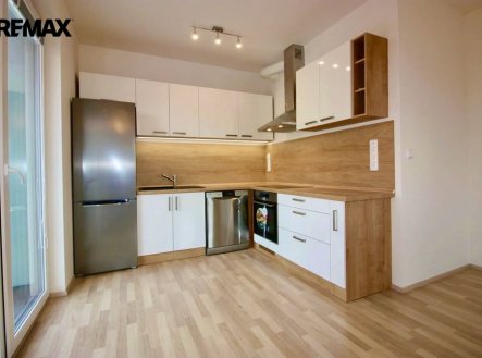 Pronájem bytu, 2+kk, 67 m²