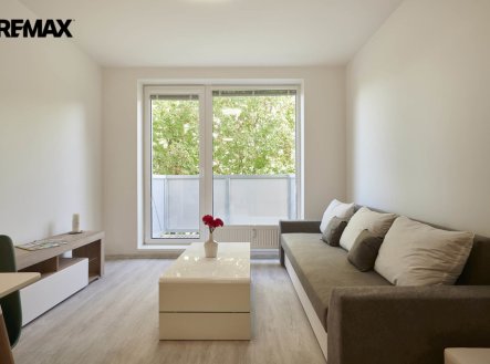 Pronájem bytu, 3+kk, 70 m²
