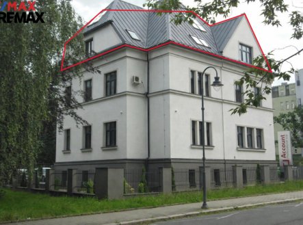 Pronájem kanceláře, 124 m²