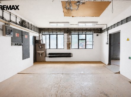 Pronájem výrobní prostory, 109 m²