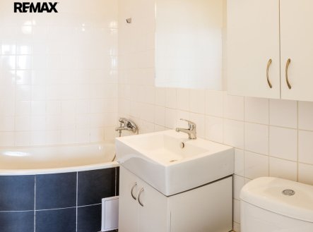 Pronájem bytu, 2+kk, 39 m²