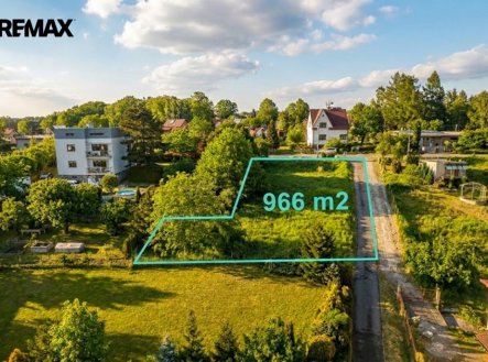 Prodej pozemku pro bydlení, 966 m² obrázek