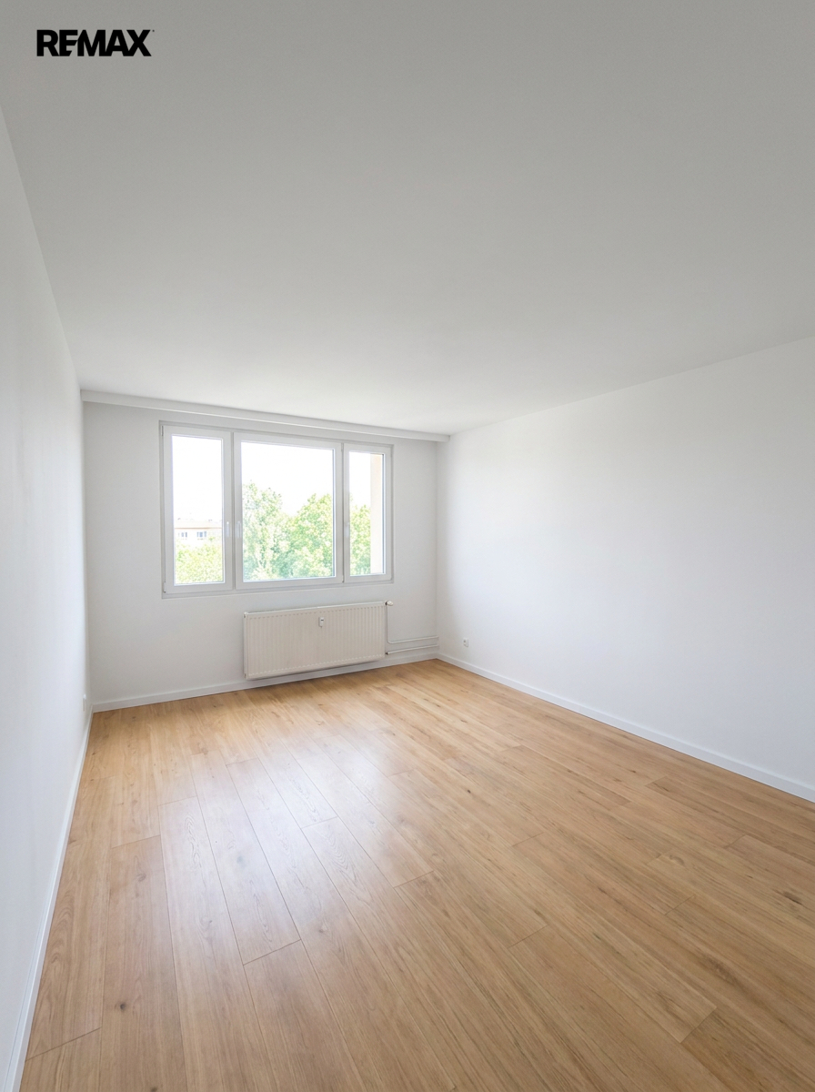 Vizualizace | Denisa Sochová | +420 730 823 682 | denisa.sochova@re-max.cz