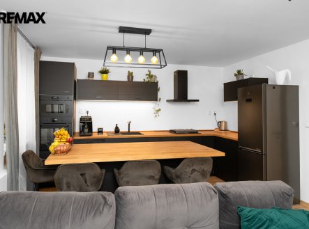 Pronájem bytu, 3+kk, 71 m²