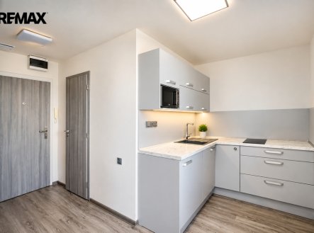 Pronájem bytu, 1+1, 30 m²