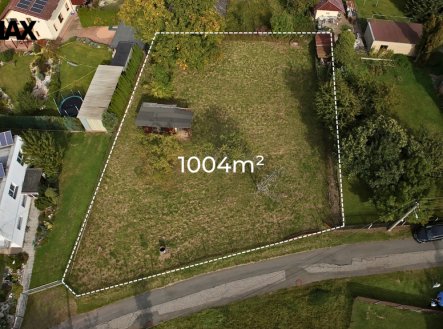 Prodej pozemku pro bydlení, 1 004 m²