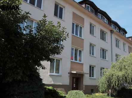Pronájem bytu, 3+kk, 81 m²