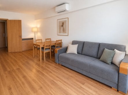 Pronájem bytu, 2+kk, 56 m²