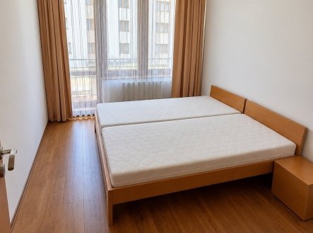 Pronájem bytu, 2+kk, 56 m²