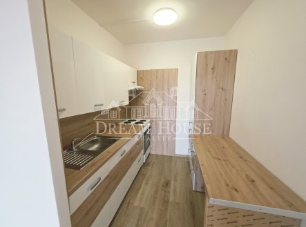 Pronájem bytu, 2+kk, 45 m²