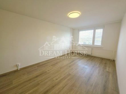 Pronájem bytu, 2+kk, 45 m²