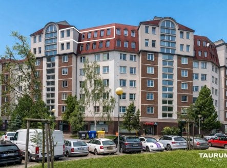 . | Prodej bytu, 4+1, 103 m²