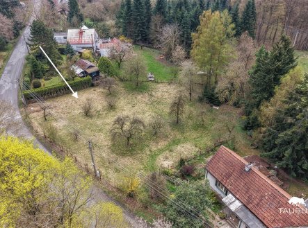 Prodej pozemku pro bydlení, 1 630 m²