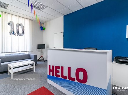 Pronájem kanceláře, 82 m²