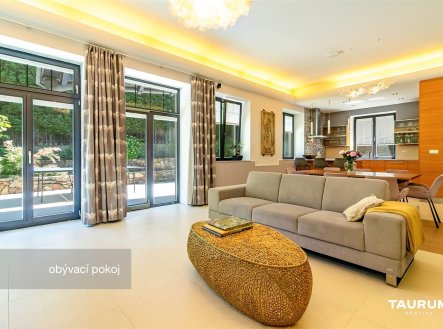 Prodej domu/vily, 408 m²