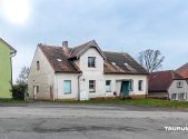 Pronájem domu/vily, 525 m²