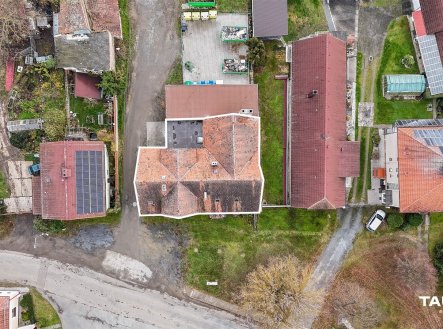 Pronájem domu/vily, 525 m²