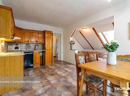 Prodej domu/vily, 211 m²