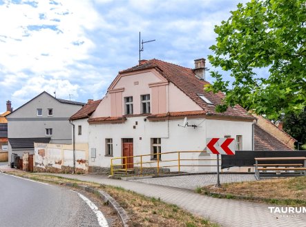 Prodej zemědělského objektu, 910 m²