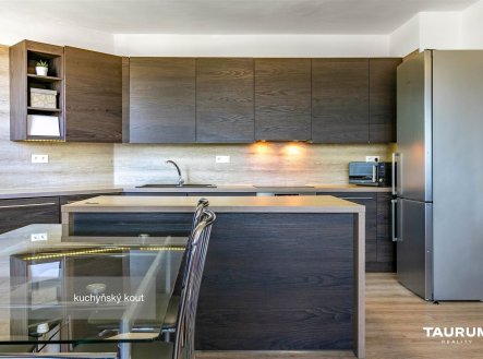 Prodej bytu, 3+kk, 93 m²