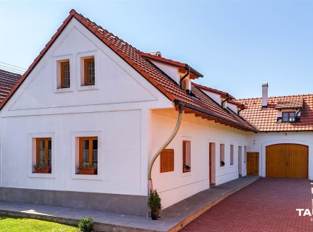 Prodej domu/vily, 303 m²