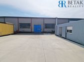 Pronájem komerčního objektu, sklad, 300 m²