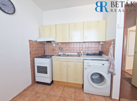 Pronájem bytu, 1+1, 35 m²