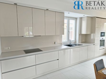 Prodej domu/vily, 165 m²