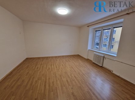 Pronájem bytu, 2+1, 57 m²
