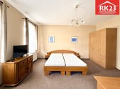 Pronájem bytu, 1+kk, 40 m²