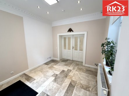 Pronájem obchodní prostory, 58 m²