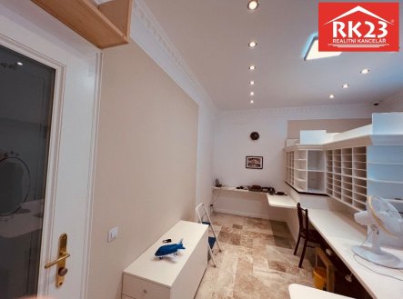 Pronájem obchodní prostory, 58 m²