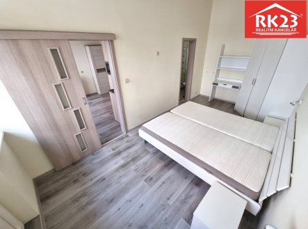 Pronájem bytu, 2+kk, 38 m²