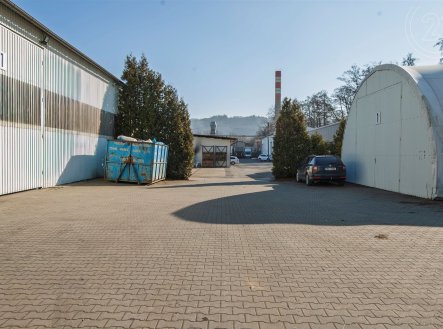 Pronájem skladu, 270 m²