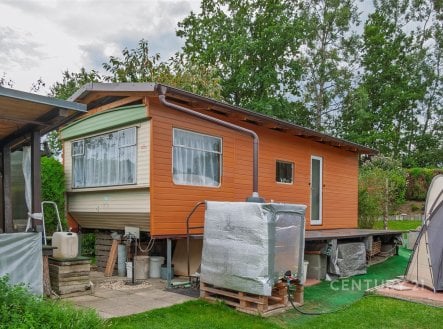 . | Prodej - pozemek, zahrada, 395 m²