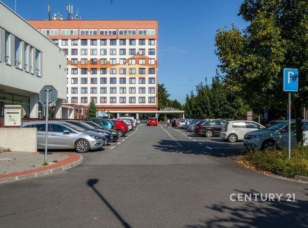 Pronájem obchodní prostory, 80 m²