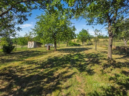 Prodej pozemku, zahrada, 930 m²