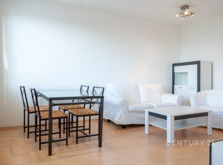 Pronájem bytu, 2+kk, 53 m²