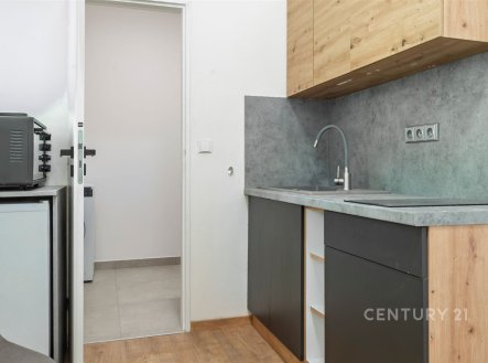 Pronájem bytu, 1+1, 32 m²