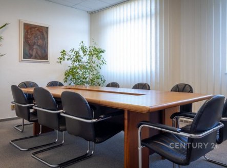 Prodej výrobní prostory, 2 243 m²
