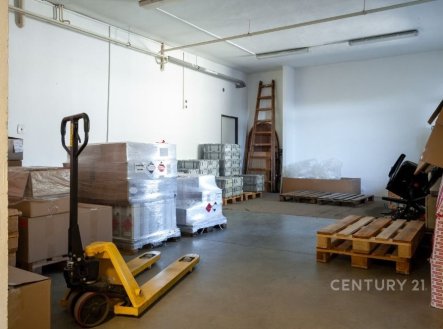 Prodej výrobní prostory, 2 243 m²
