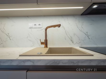 Pronájem bytu, 2+kk, 53 m²