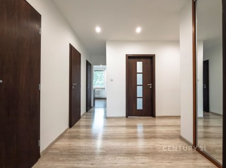 Pronájem bytu, 3+1, 72 m²